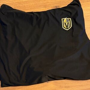 VGK Bobby Jones men’s size large golf hoodie for layering.